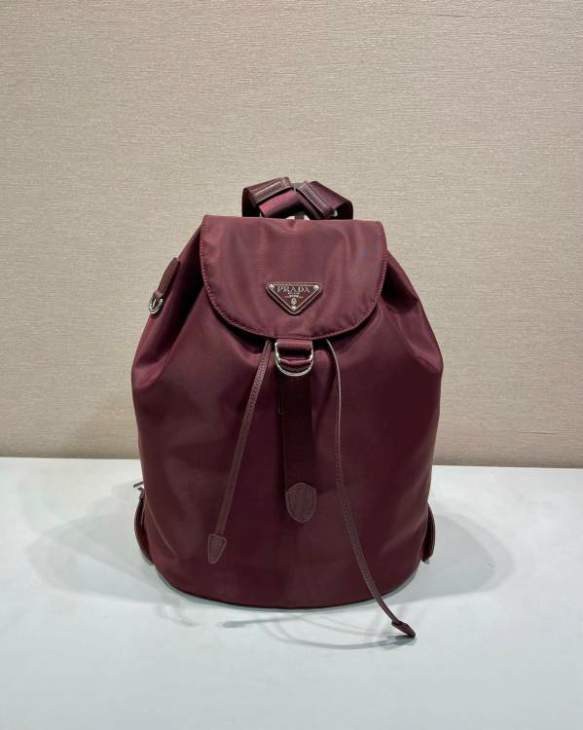 Picture of Prada Handbags _SKUfw216012746fw